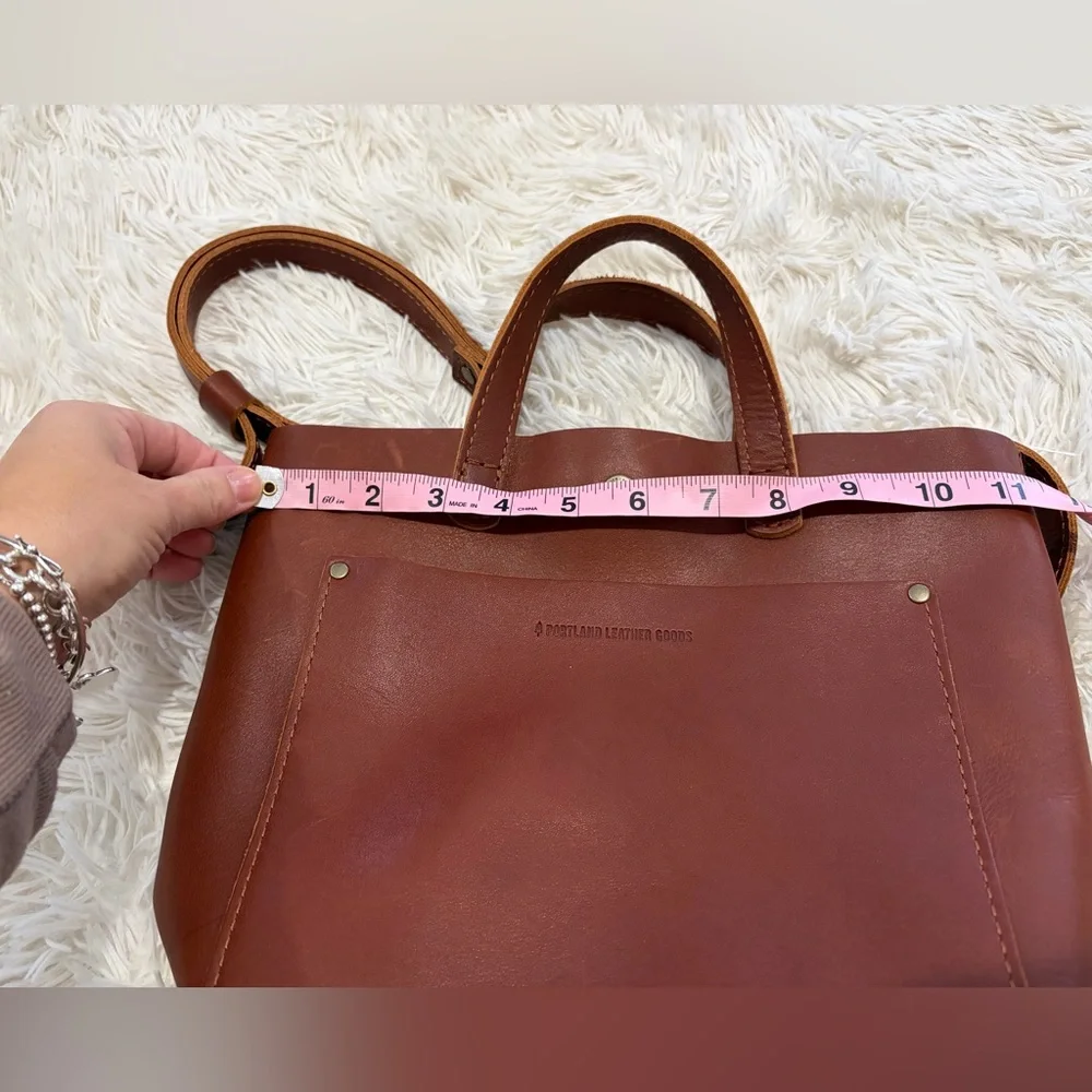 Portland Leather Goods MINI CROSSBODY TOTE - Snap Closure - Picture 9 of 11
